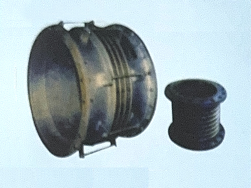 波纹补偿器
